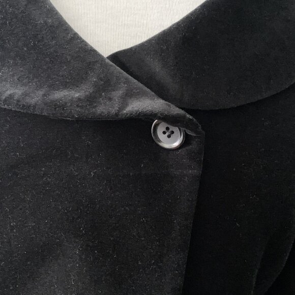 Dalia Collection Black Velvet Cropped Bolero Jacket | Size 4 - Picture 8 of 10
